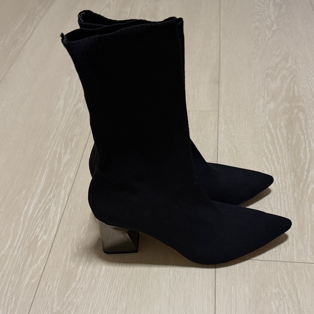Zara Black Glove Knit Fabric Heeled Boots - Picture 3 of 11